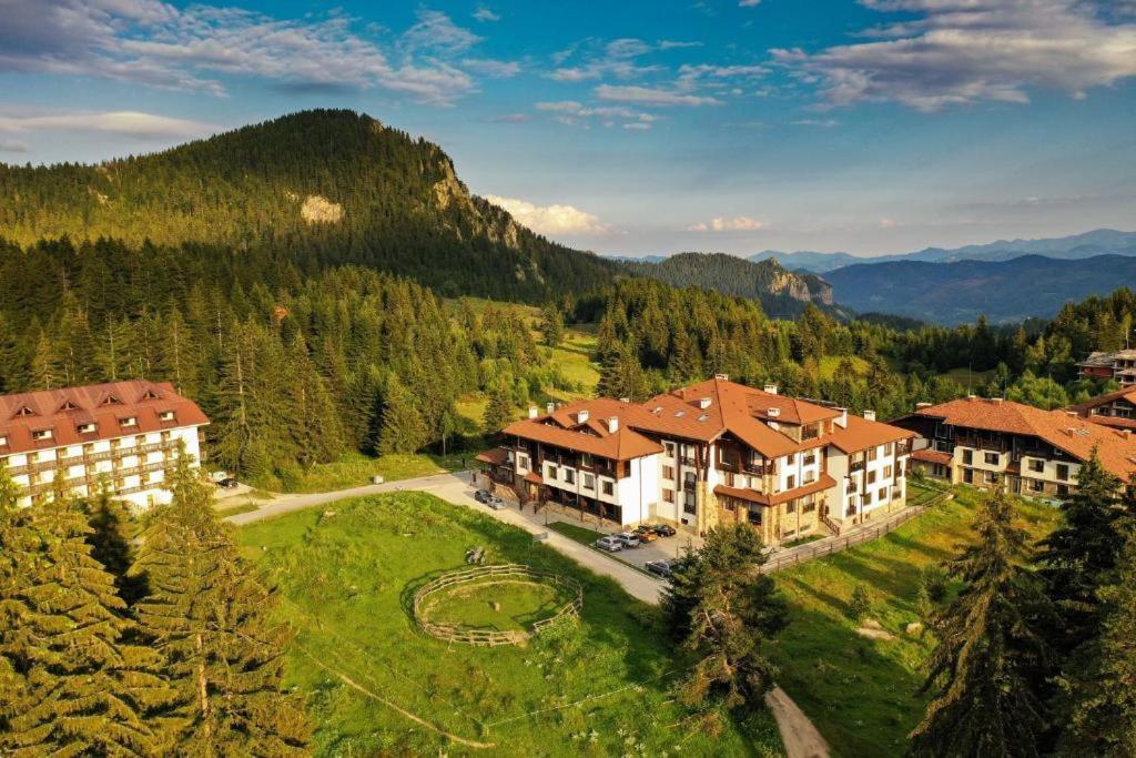 N.Joy Holiday Apartment 532 By Oak Residence Smolyan Bagian luar foto